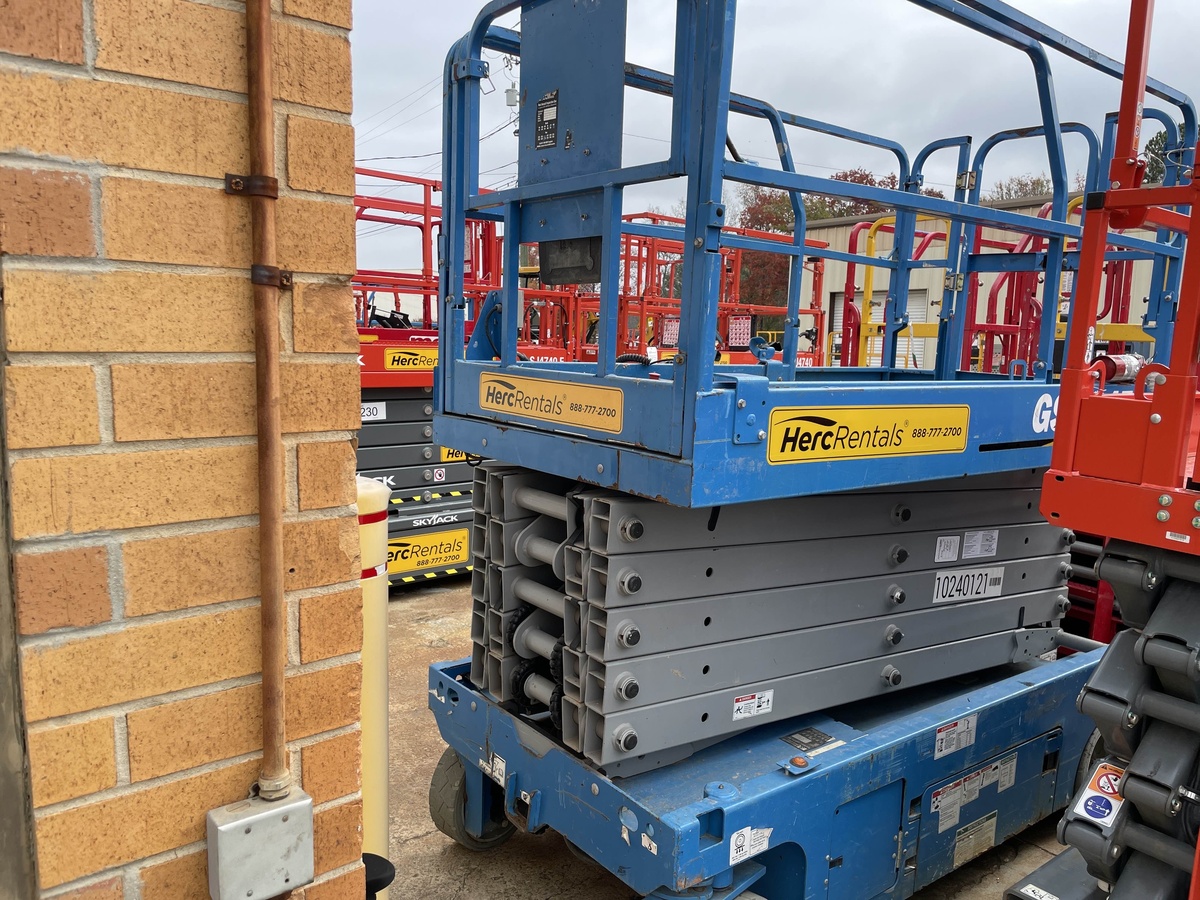 2018 Genie GS-4047-4