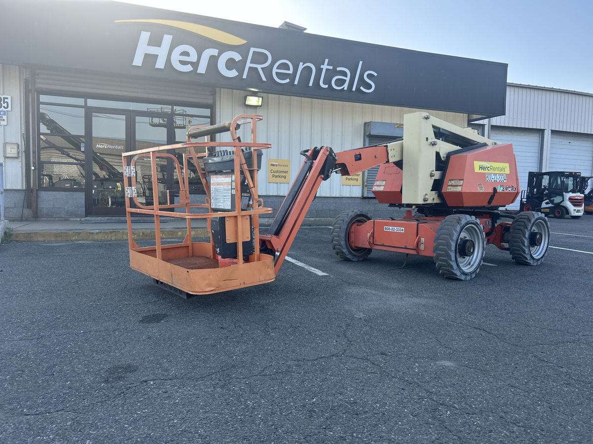 2018 JLG H340AJ