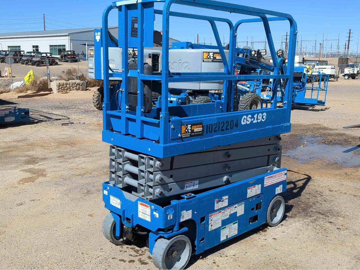 2017 Genie GS-1930
