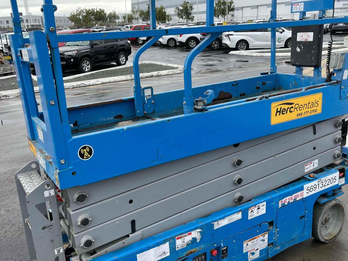 2018 Genie GS-2632