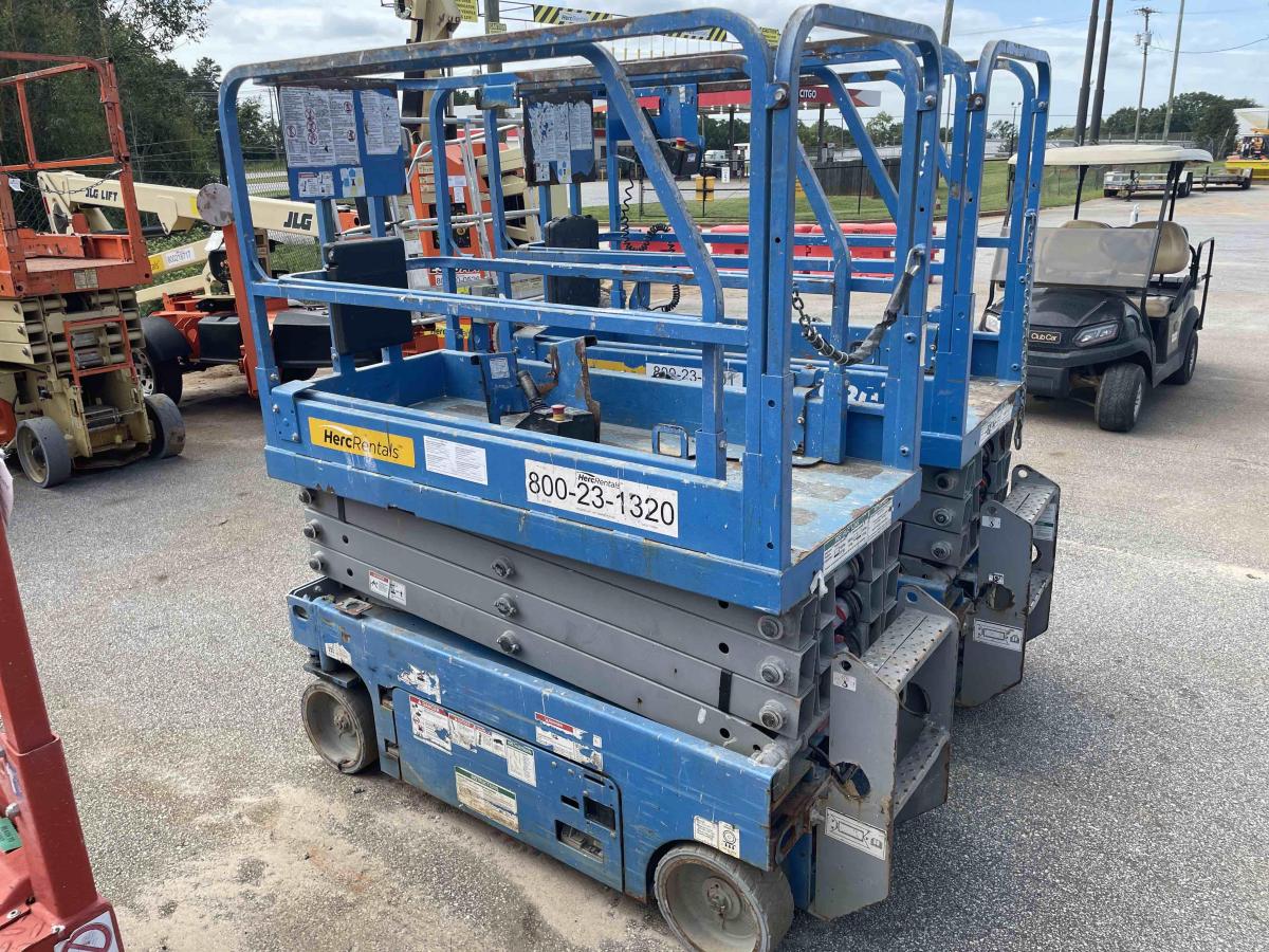 2018 Genie GS-1930