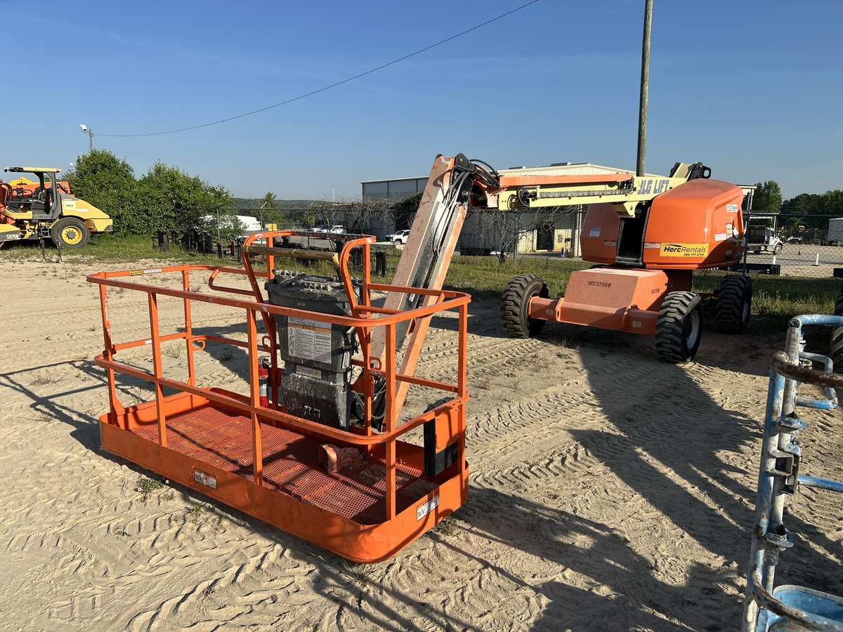 2018 JLG 460SJ-16