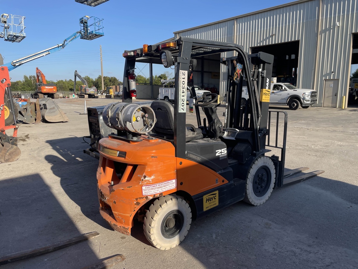 2021 Doosan G25N-7-4