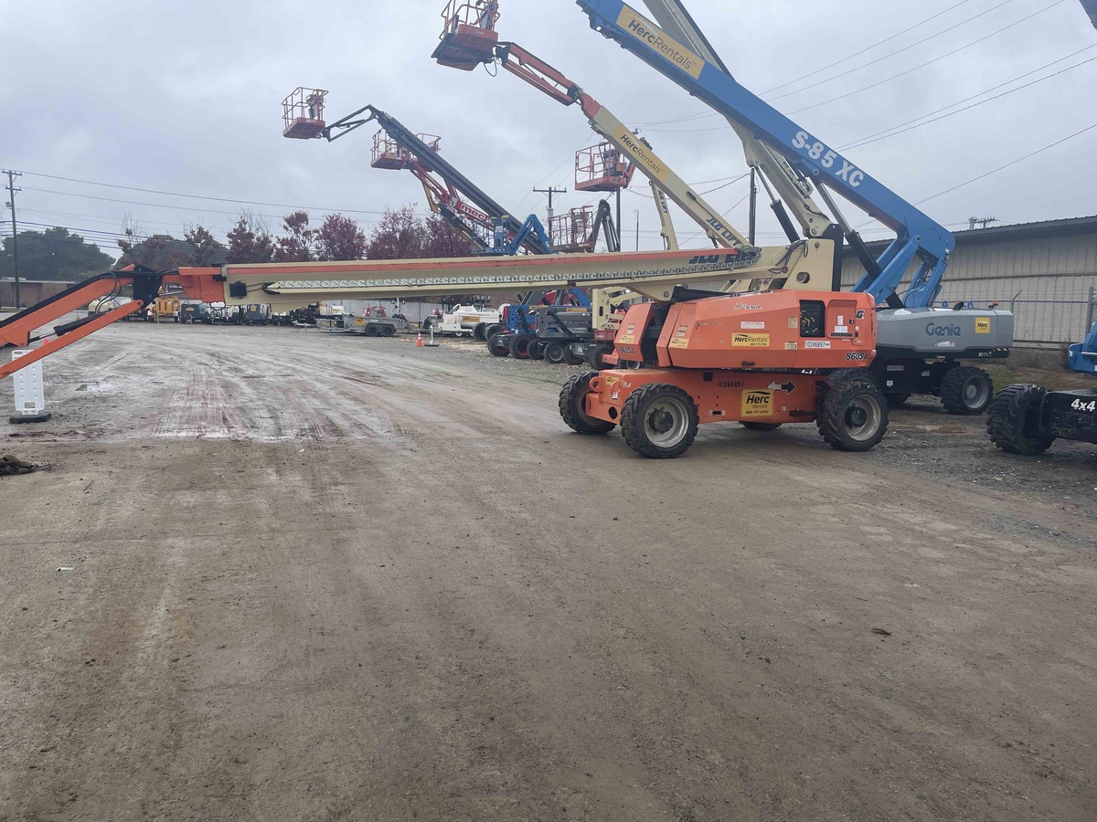 2018 JLG 860SJ-1