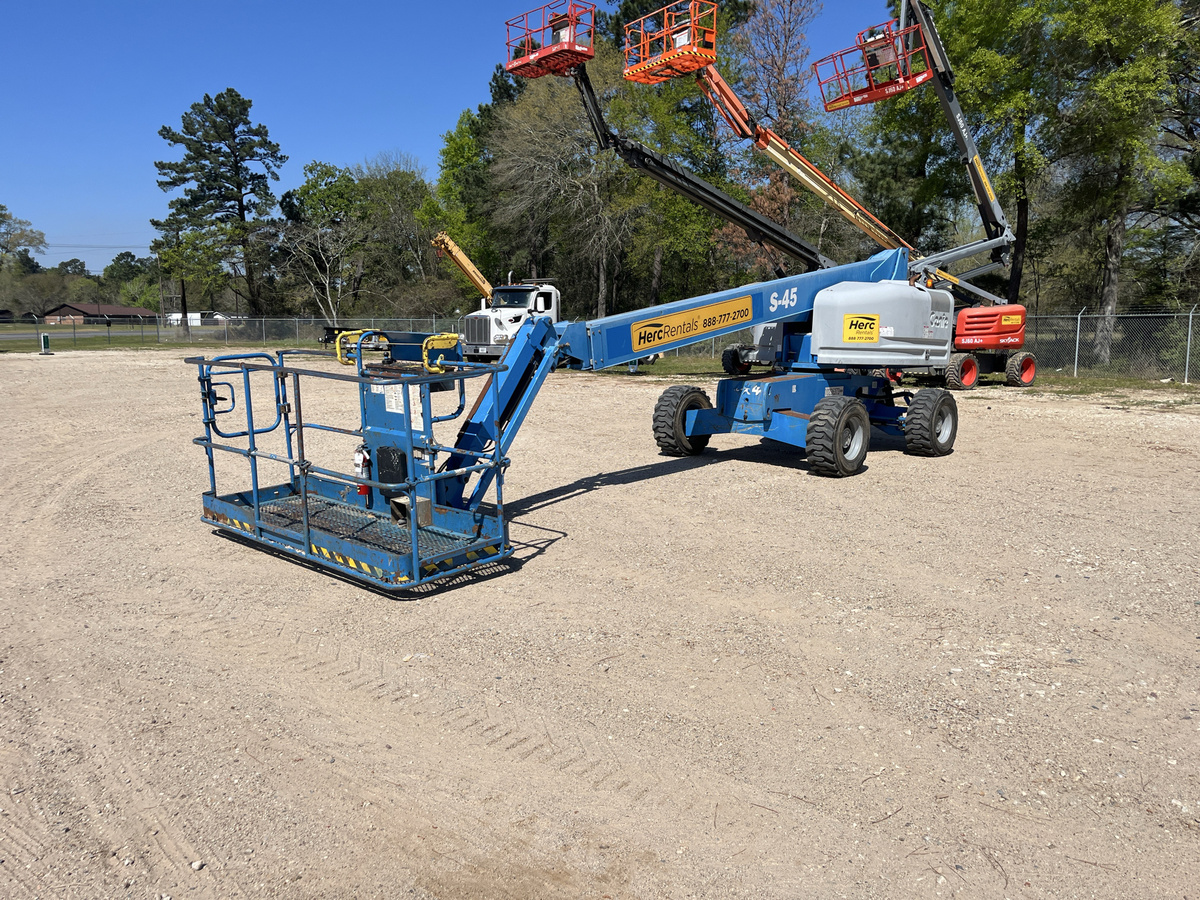 2018 Genie S-45-6