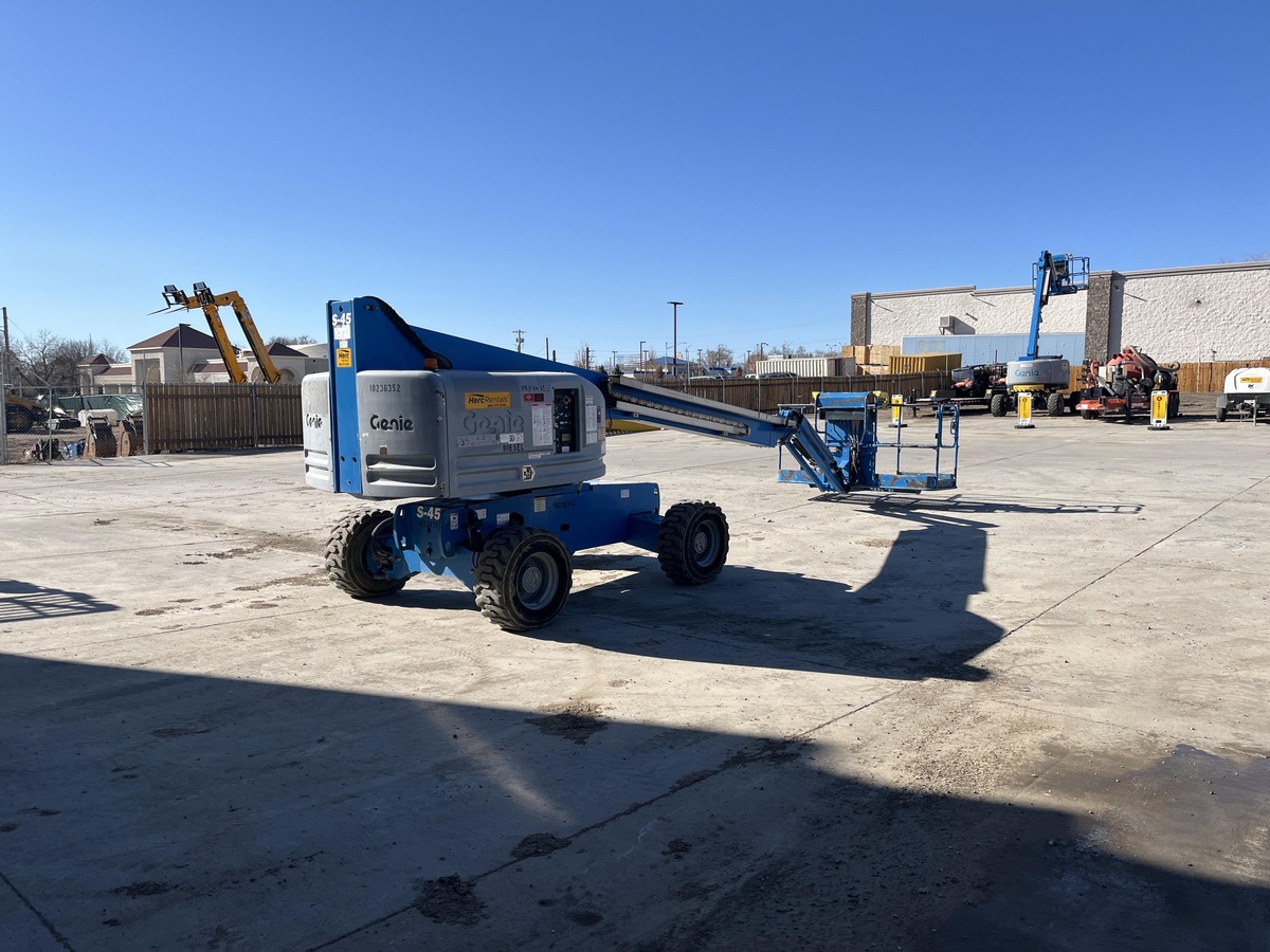 2018 Genie S-45-6