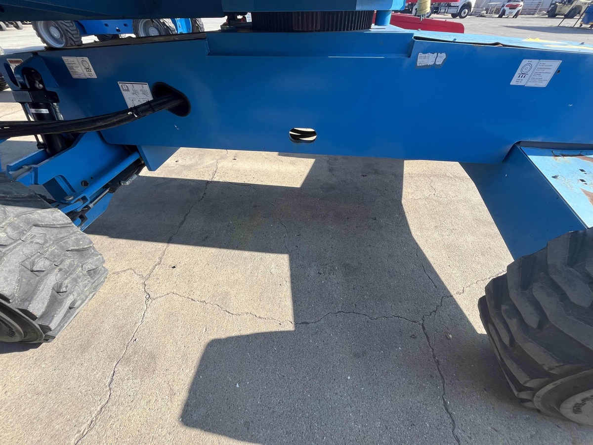 2018 Genie S-40-12