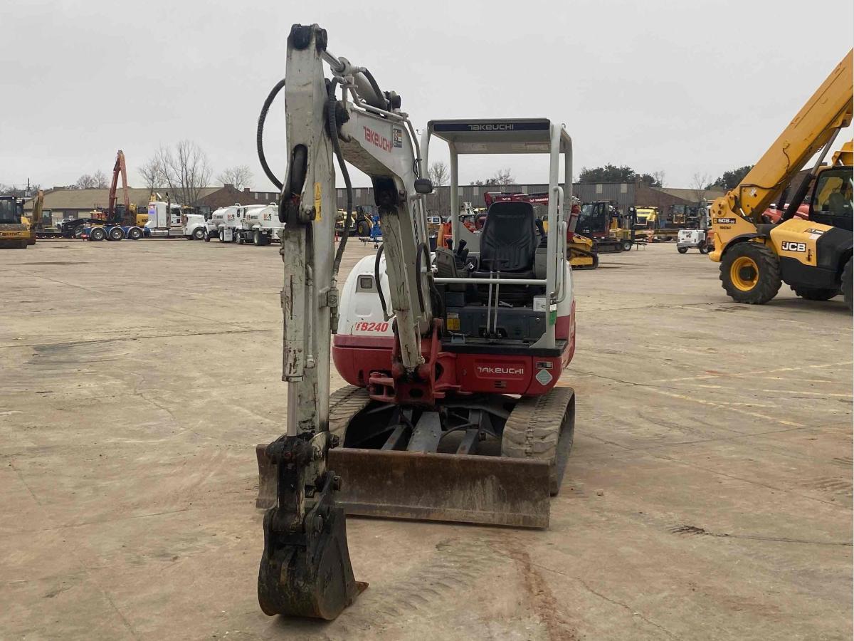 2020 Takeuchi TB240