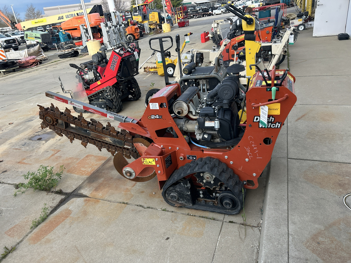 2020 Ditch Witch C24X