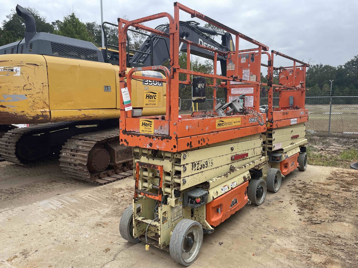 2018 JLG 2632ES