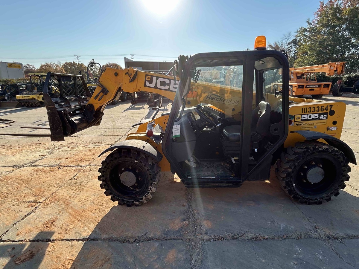 2021 JCB 505-20 TC
