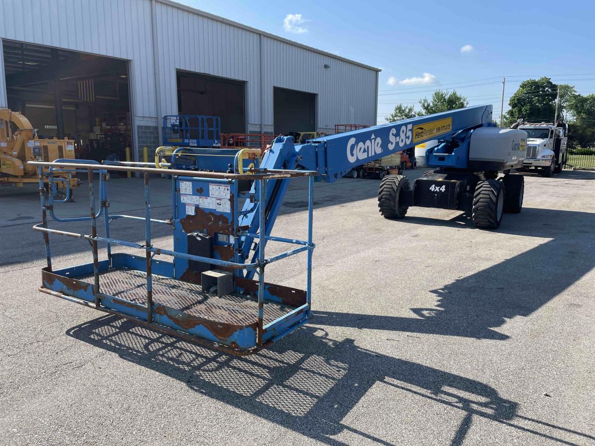 2017 Genie S-85-3