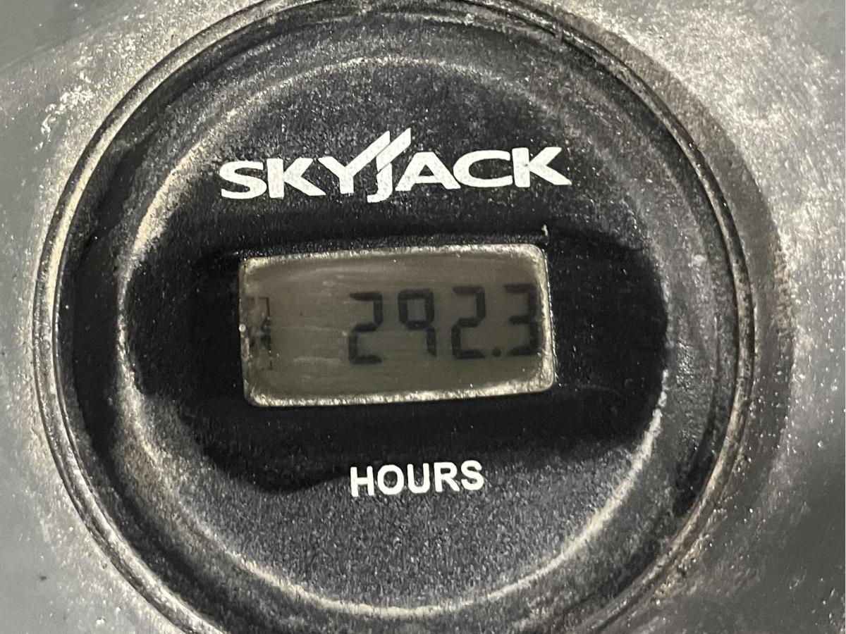 2017 Skyjack SJ4740