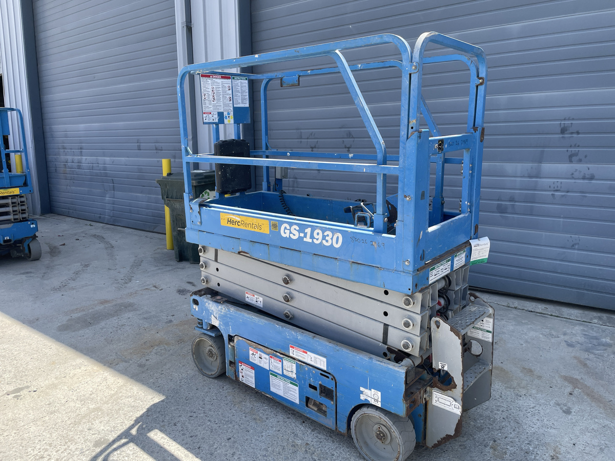 2019 Genie GS-1930