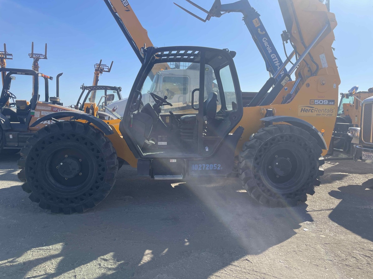 2019 JCB 509-42-2