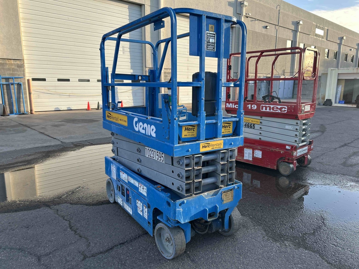 2017 Genie GS-1930-2