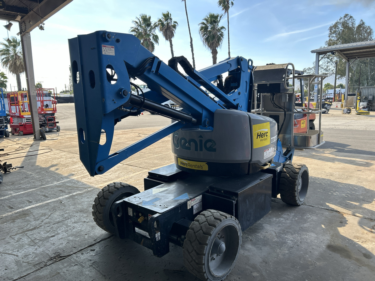 2017 Genie Z-33/18-3