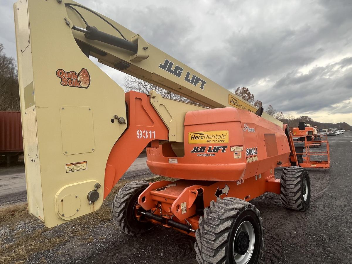2007 JLG 800AJ