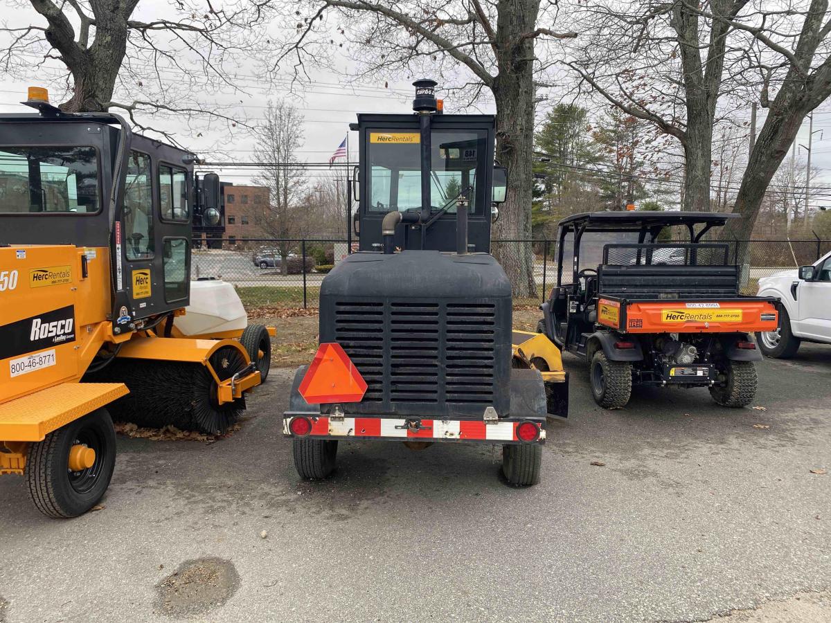 2018 LayMor SweepMaster 450-ST