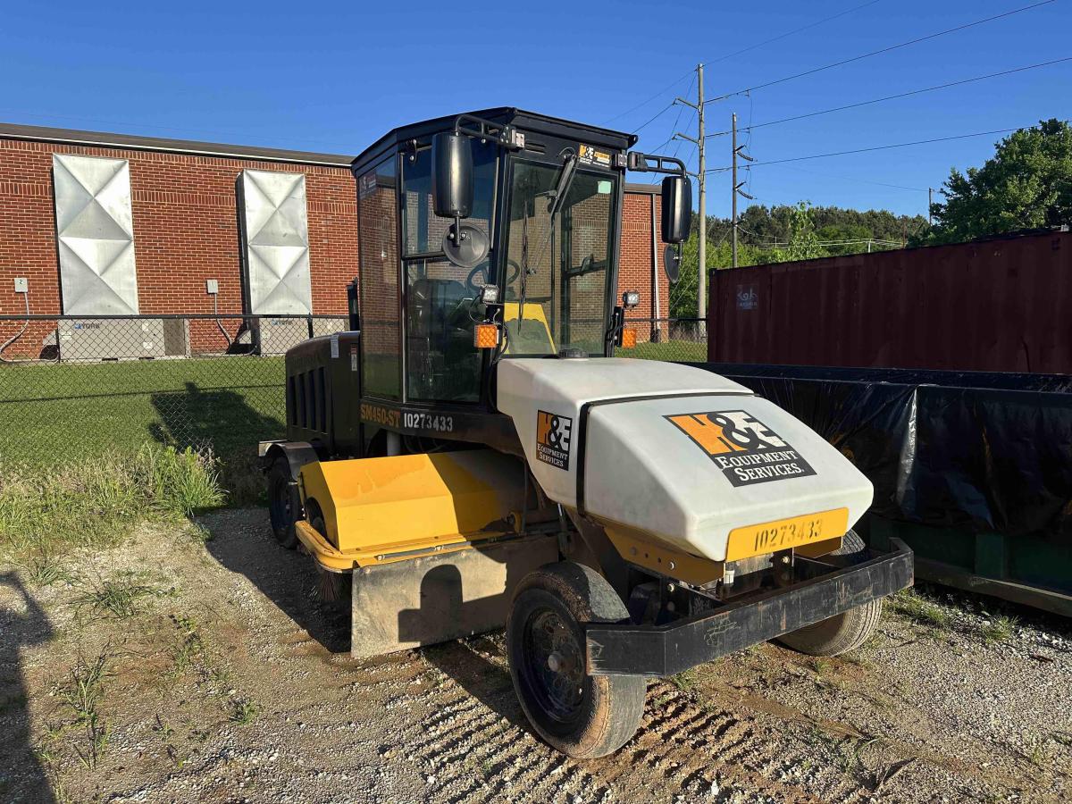 2019 LayMor SweepMaster 450-ST