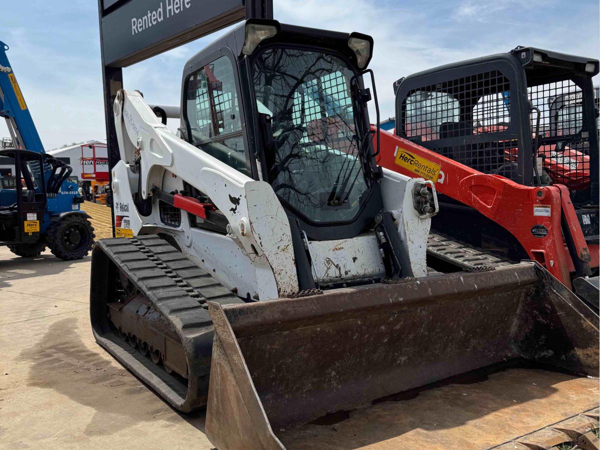 2019 Bobcat T740