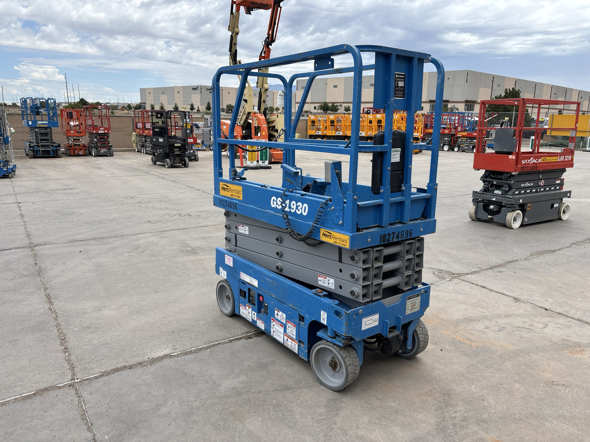 2019 Genie GS-1930-4