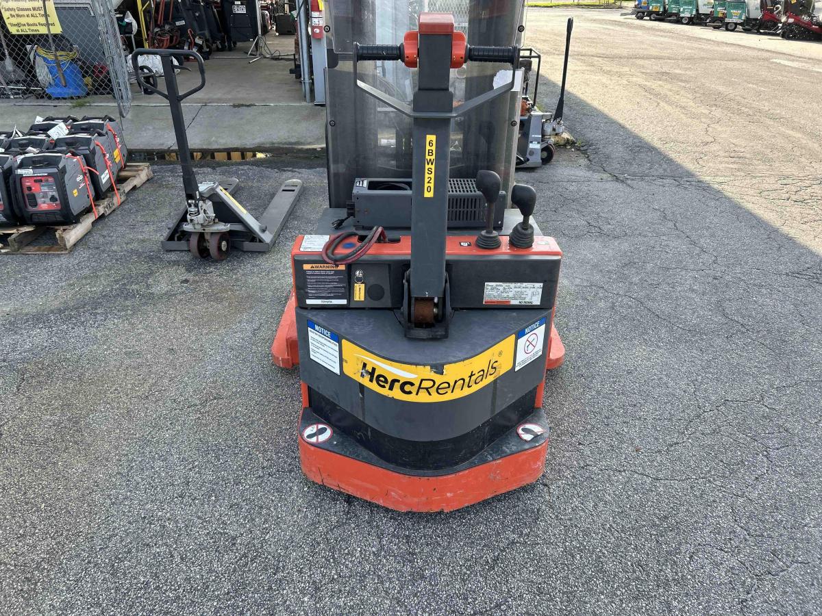 2021 Toyota 6BWS20-3