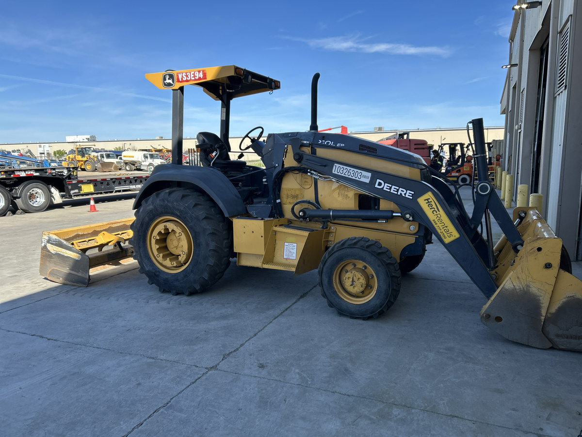 2021 John Deere 210LEP