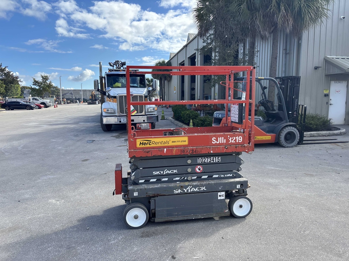 2019 Skyjack SJ3219-5
