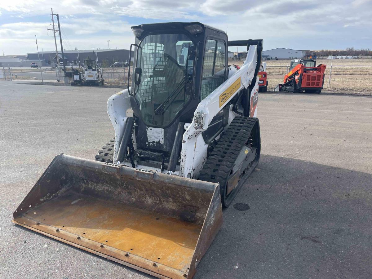2020 Bobcat T76
