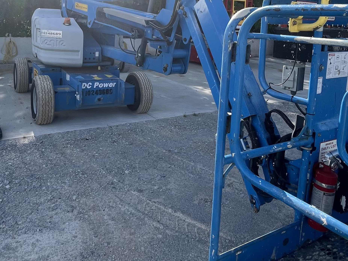 2018 Genie Z-45/25-2