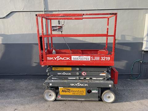 2017 Skyjack SJ3219
