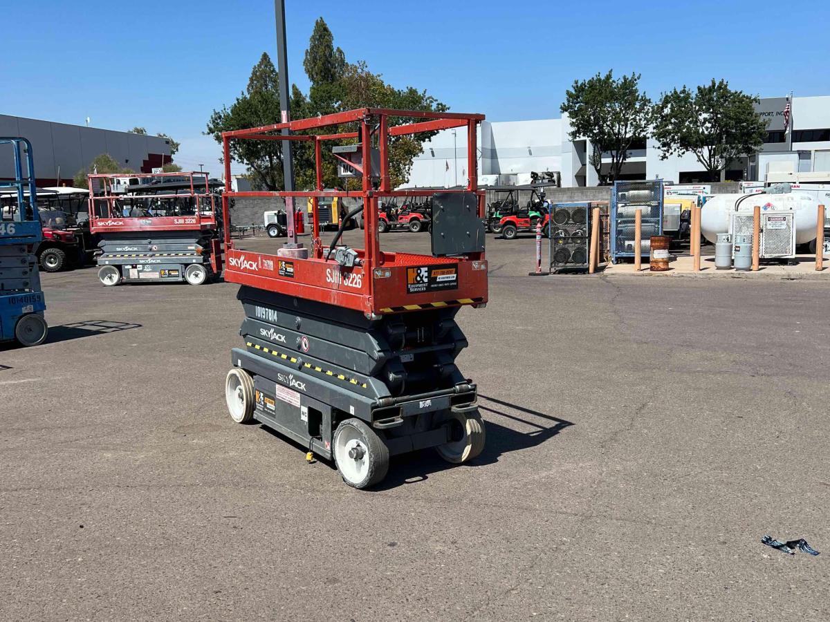 2016 Skyjack SJ3226