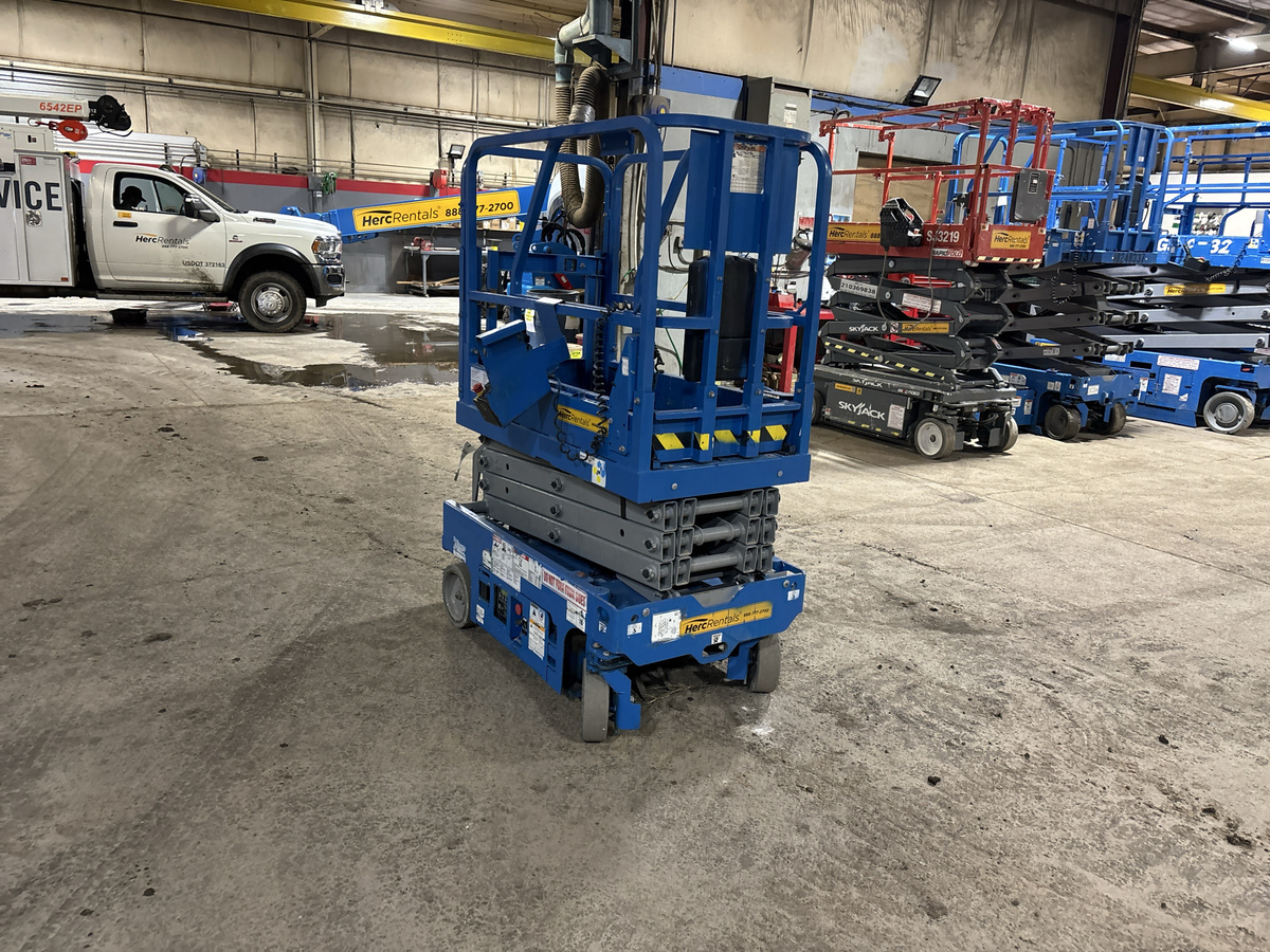 2019 Genie GS1330M-5