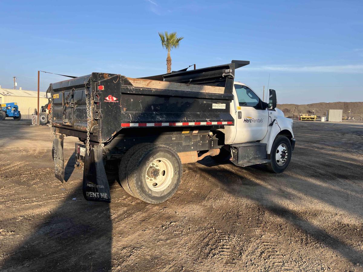 2018 Ford F650