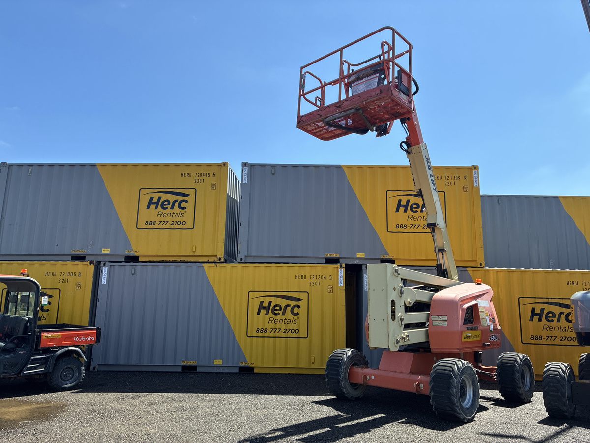 2016 JLG 450AJ-6