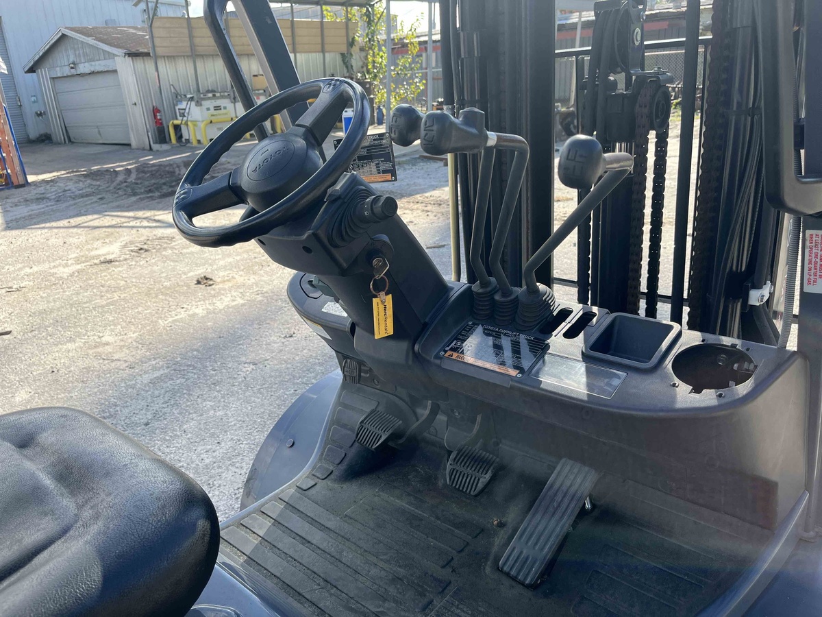 2019 Toyota 8FGU25-5