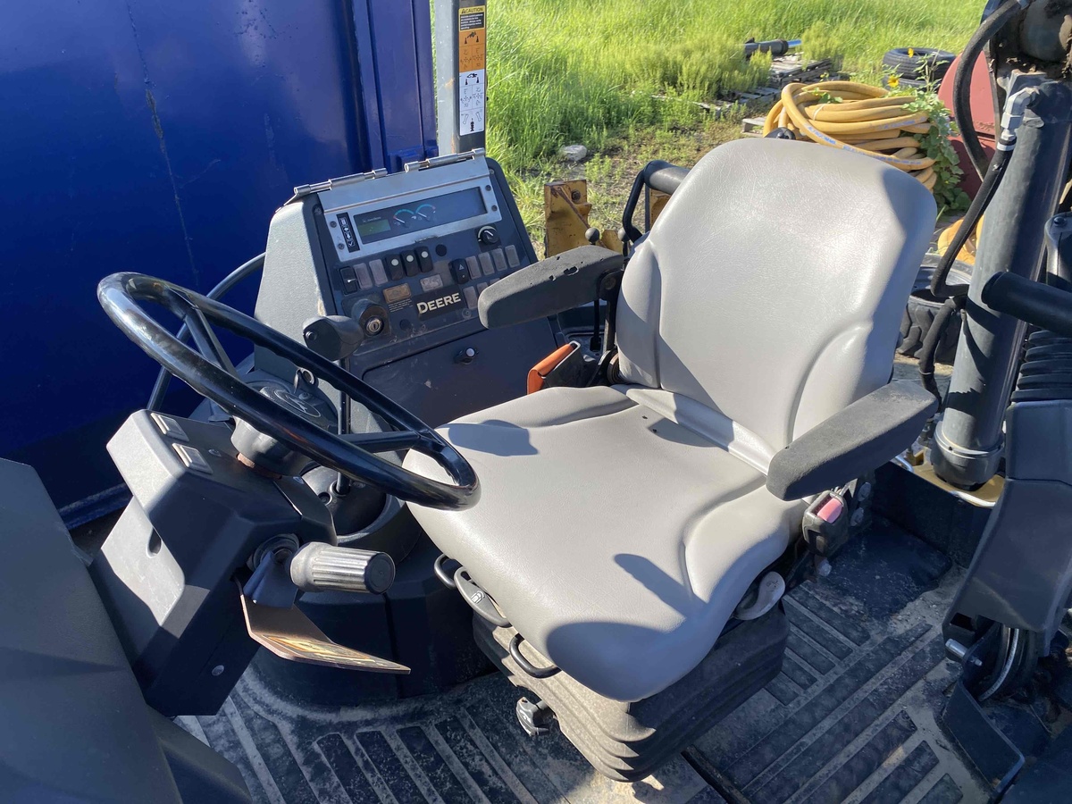 2019 John Deere 310L-6