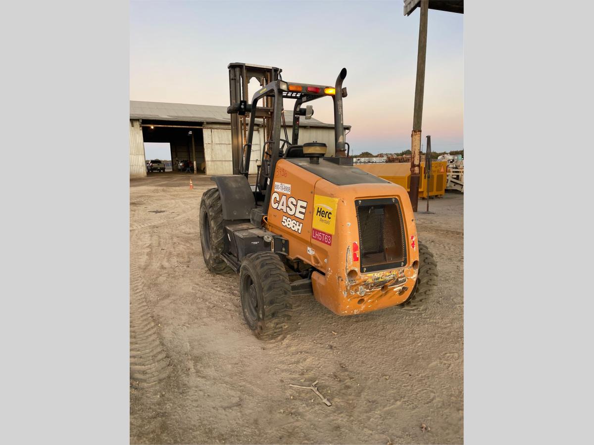 2018 Case 586H