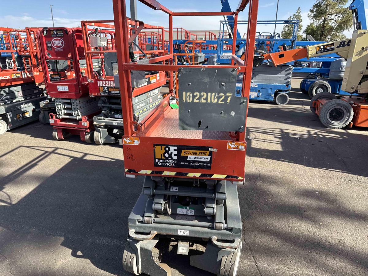 2017 Skyjack SJ3219