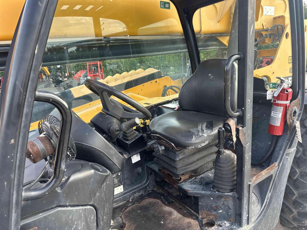 2019 JCB 507-42-10