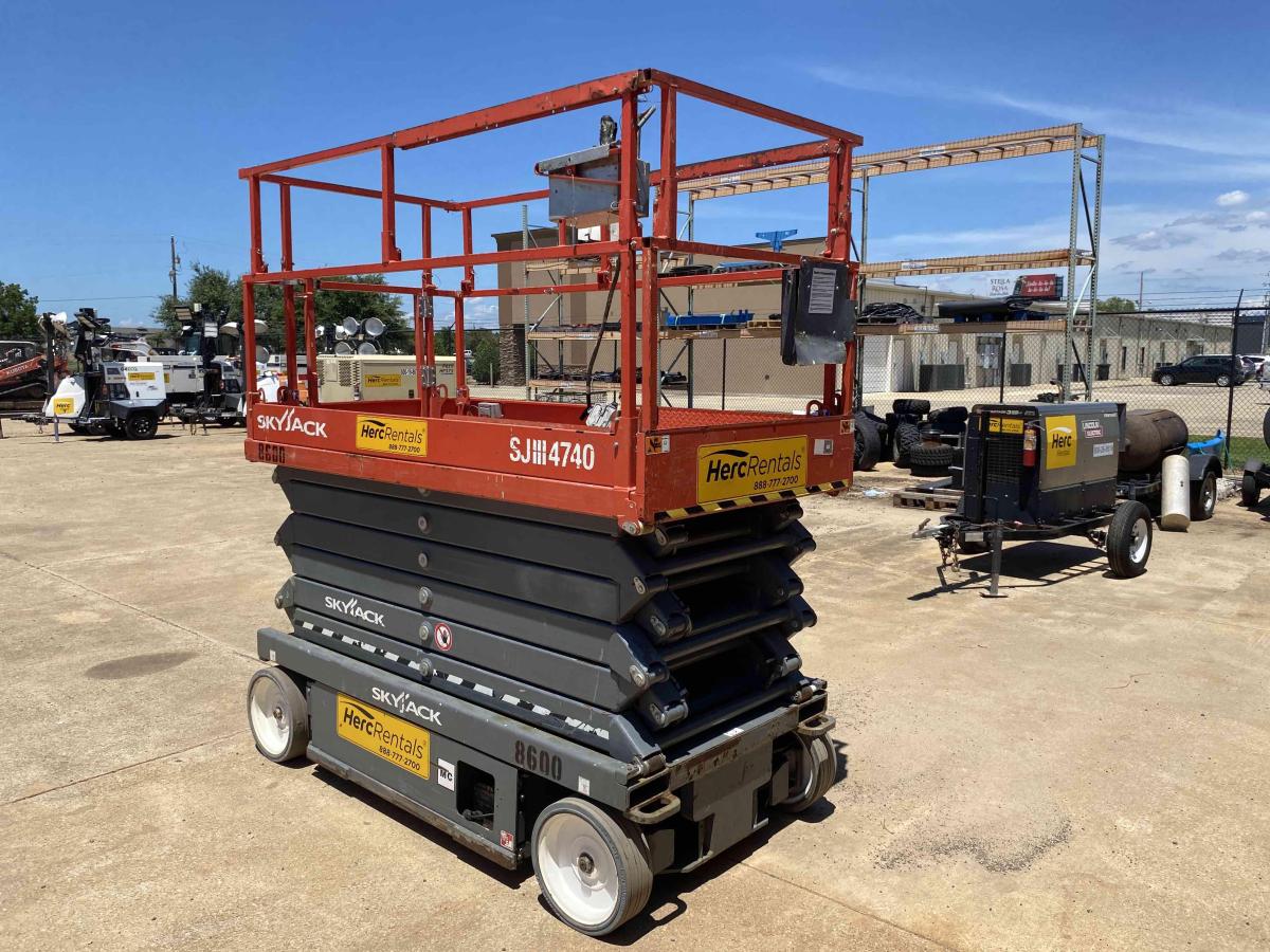 2017 Skyjack SJ4740-3