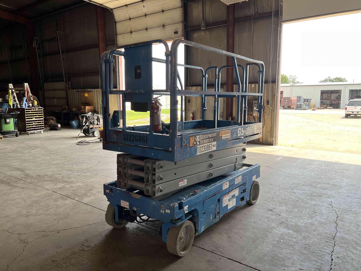 2017 Genie GS-2646-4