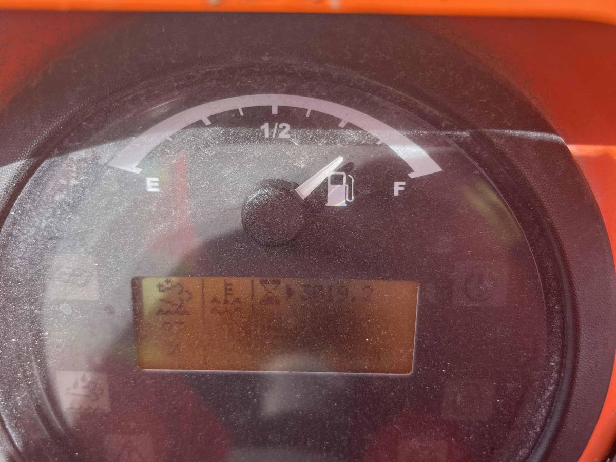 2019 SkyTrak 10054