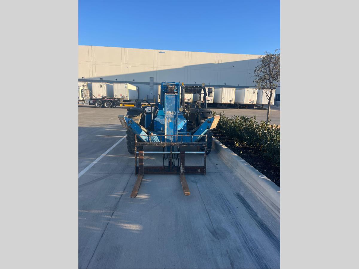 2019 Genie GTH-1056