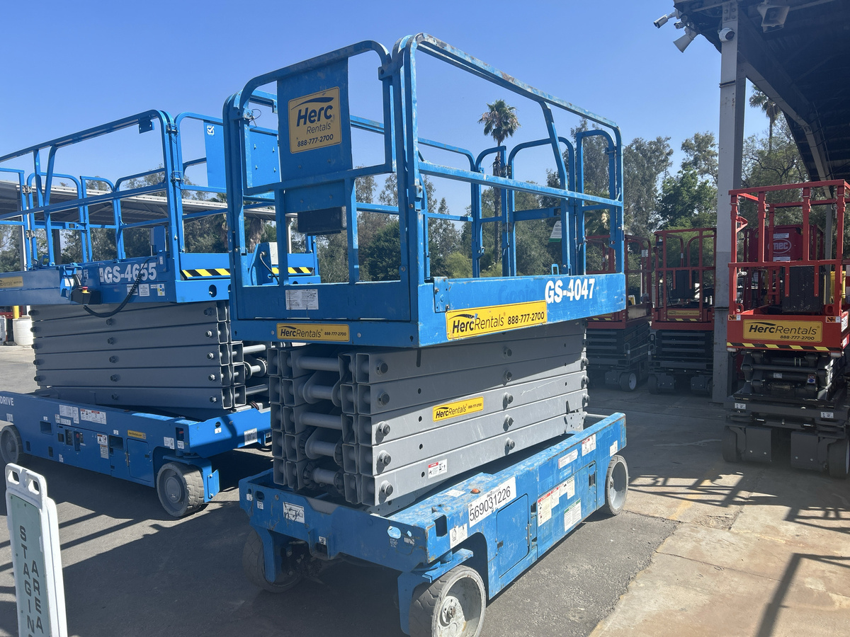 2019 Genie GS-4047-2