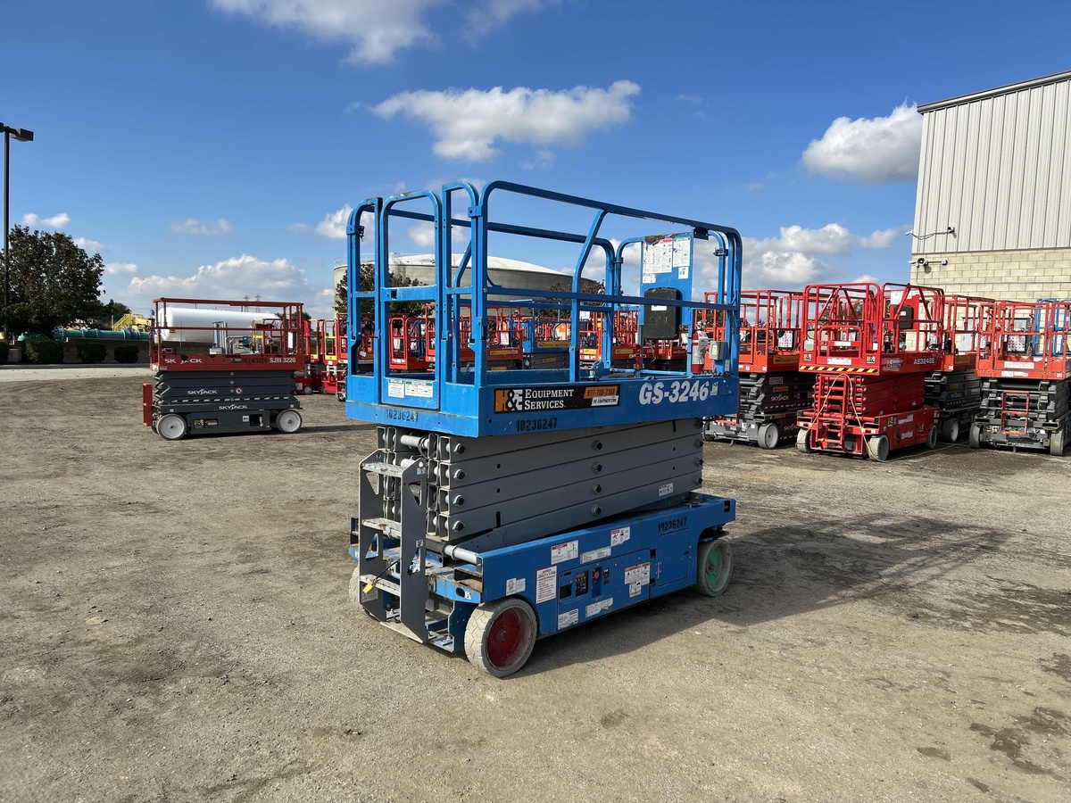 2018 Genie GS-3246-6