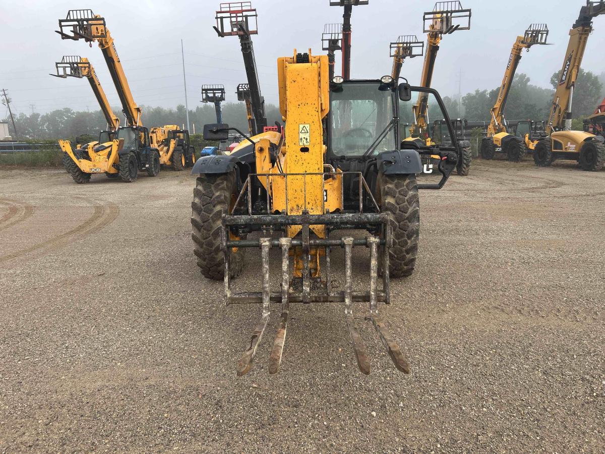 2019 JCB 507-42-3