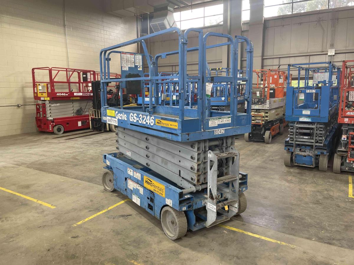 2016 Genie GS-3246-3