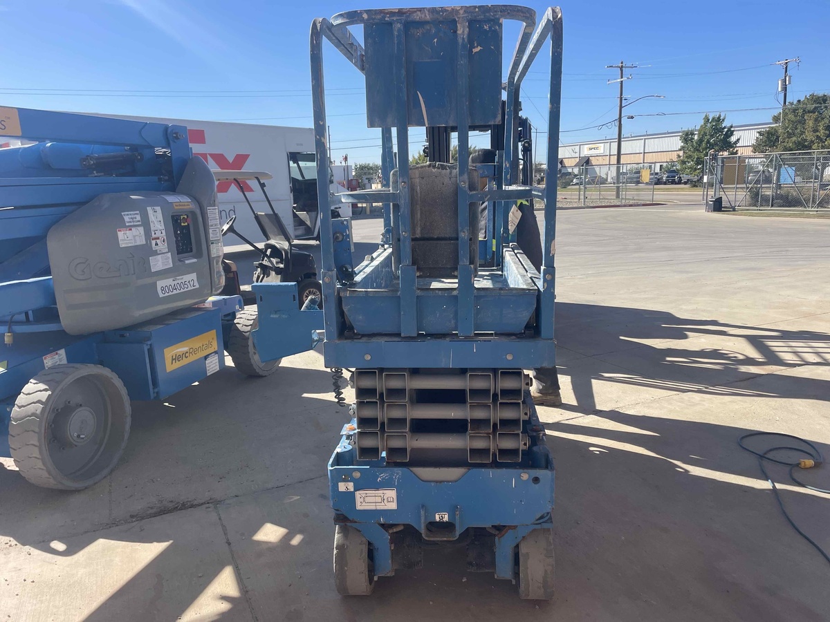 2018 Genie GS-1930-5